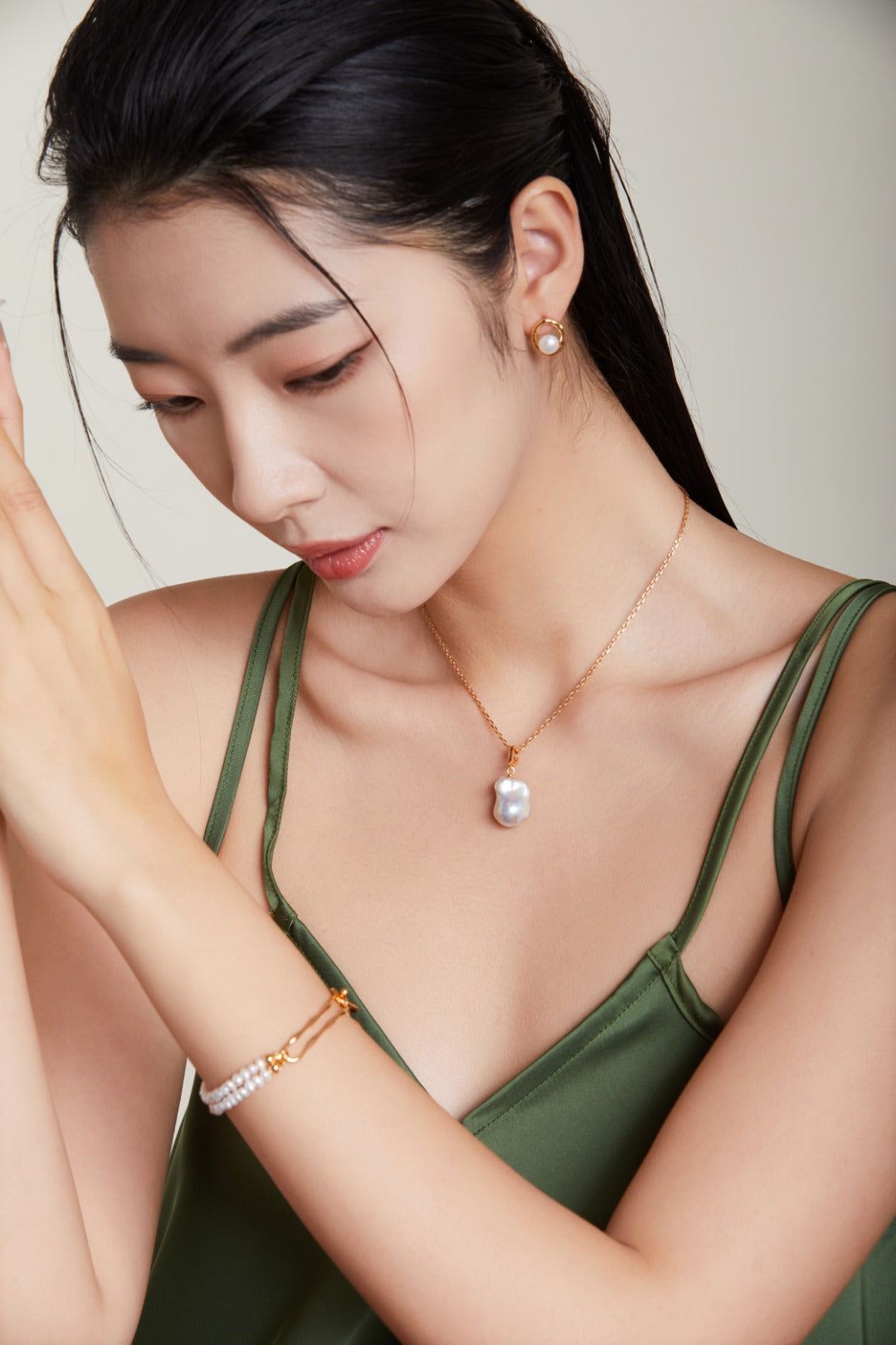 Gold Plated Pearl Link Bracelet