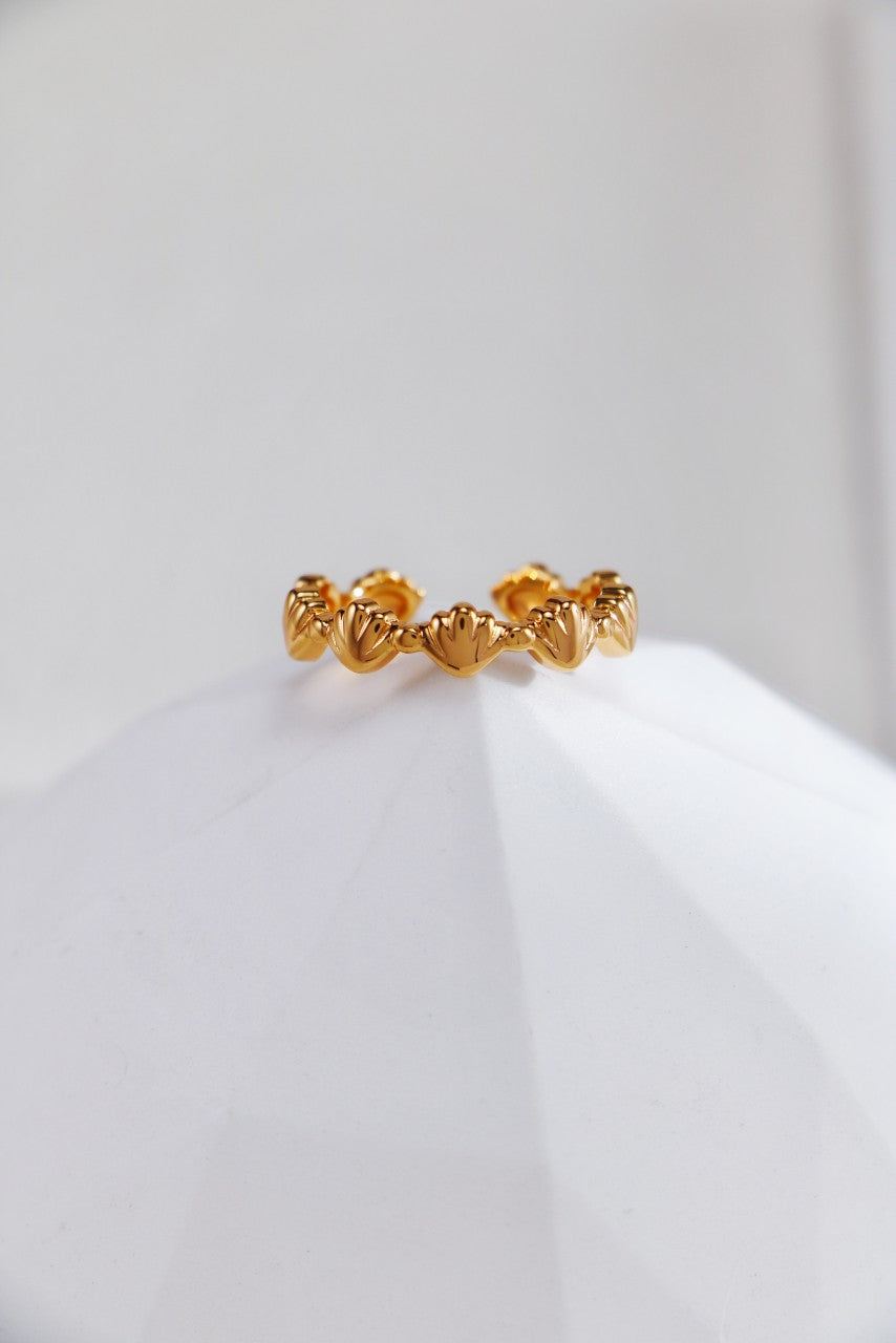 Gold Plated Scallop Crown Open Ring