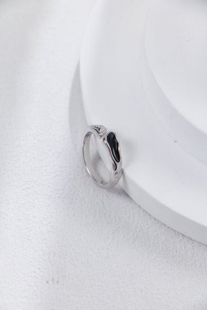 Silver Onyx Wave Open Ring