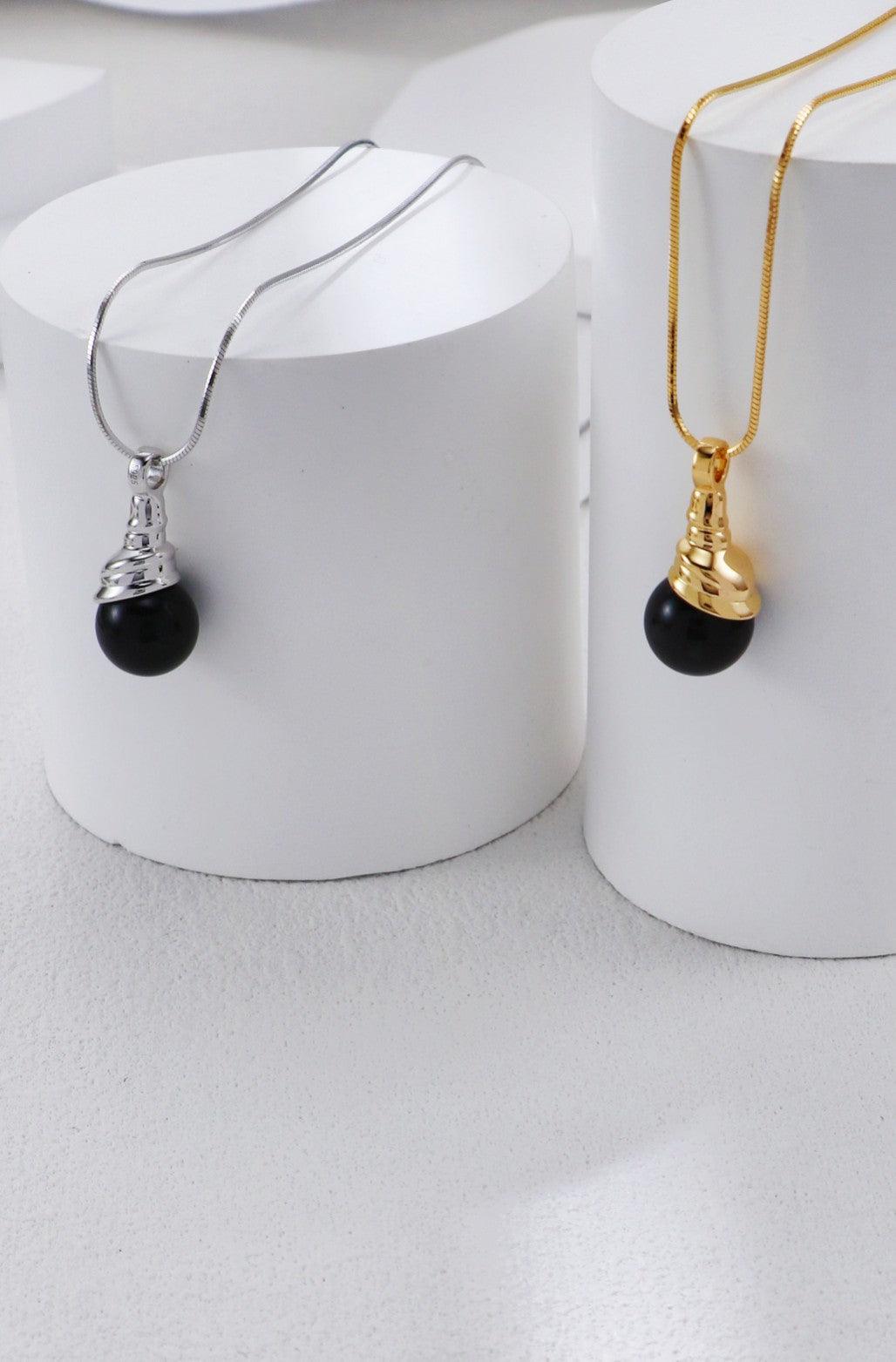 Silver Onyx Pendant Necklace