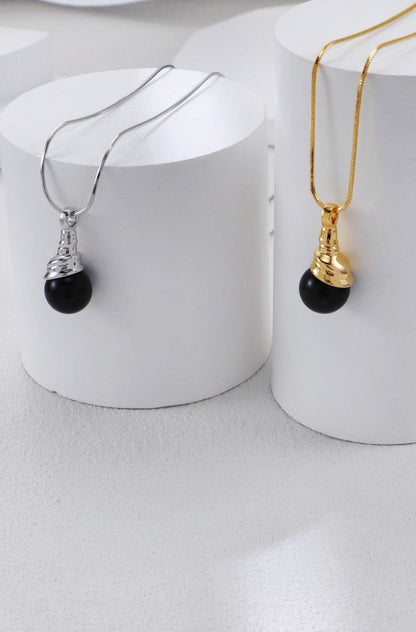 Silver Onyx Pendant Necklace