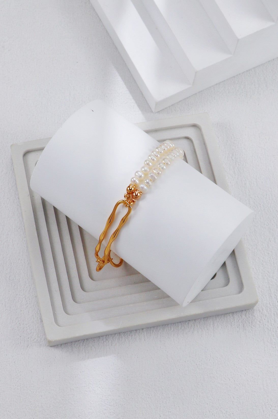 Gold Plated Pearl Link Bracelet