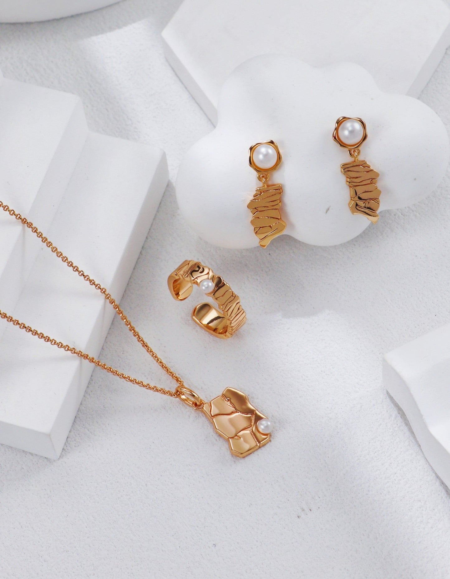 Gold Plated Pearl Ridge Necklace